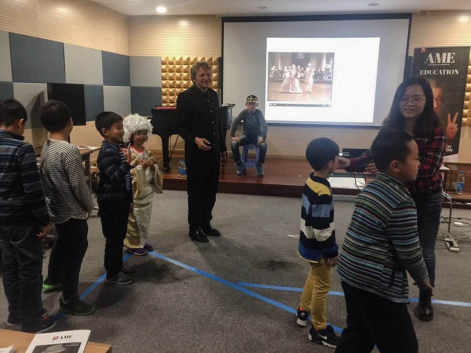 „GET TO KNOW MOZART“ - AME WORKSHOP FOR CHILDREN AT GD MUSIC SCHOOL SUZHOU
