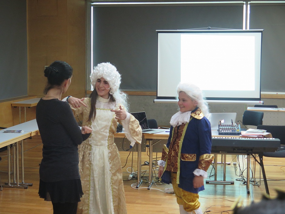 "Zeitreise durch die Musik für Kinder" Workshop at the Buch WIen