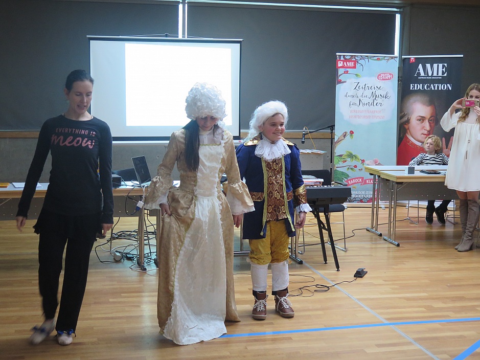 "Zeitreise durch die Musik für Kinder" Workshop at the Buch WIen