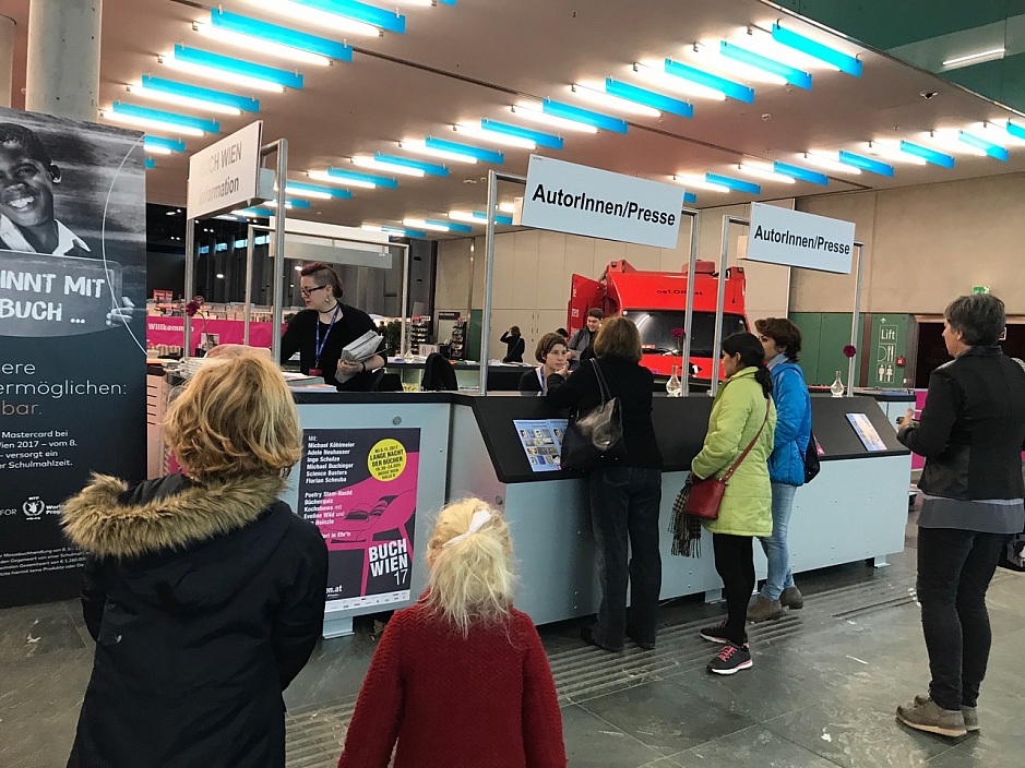 "Zeitreise durch die Musik für Kinder" Workshop at the Buch WIen