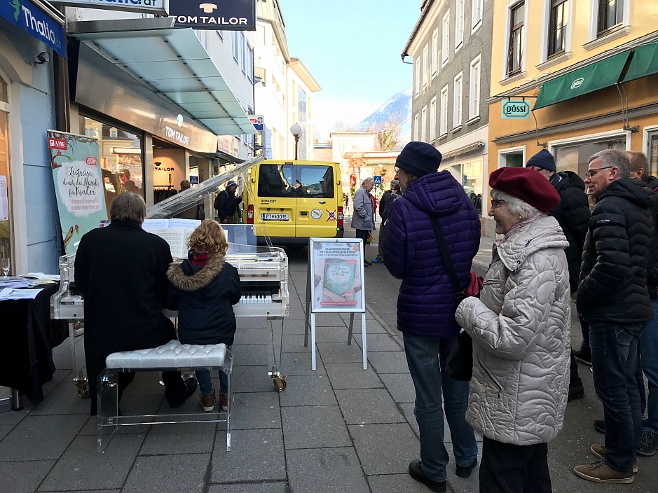 Piano matinée mit book presentaion